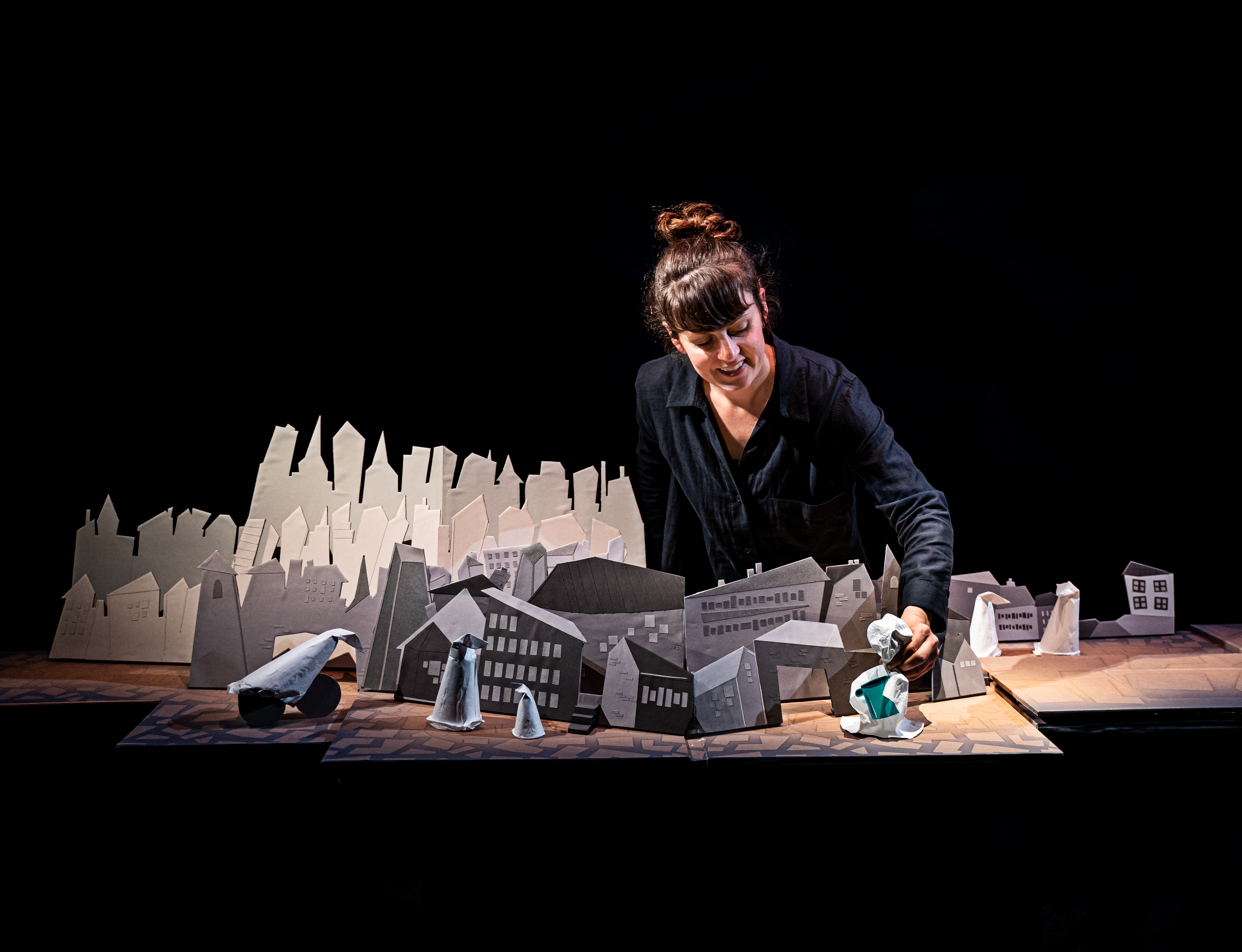 BØRNELØRDAG: Hjem kære hjem