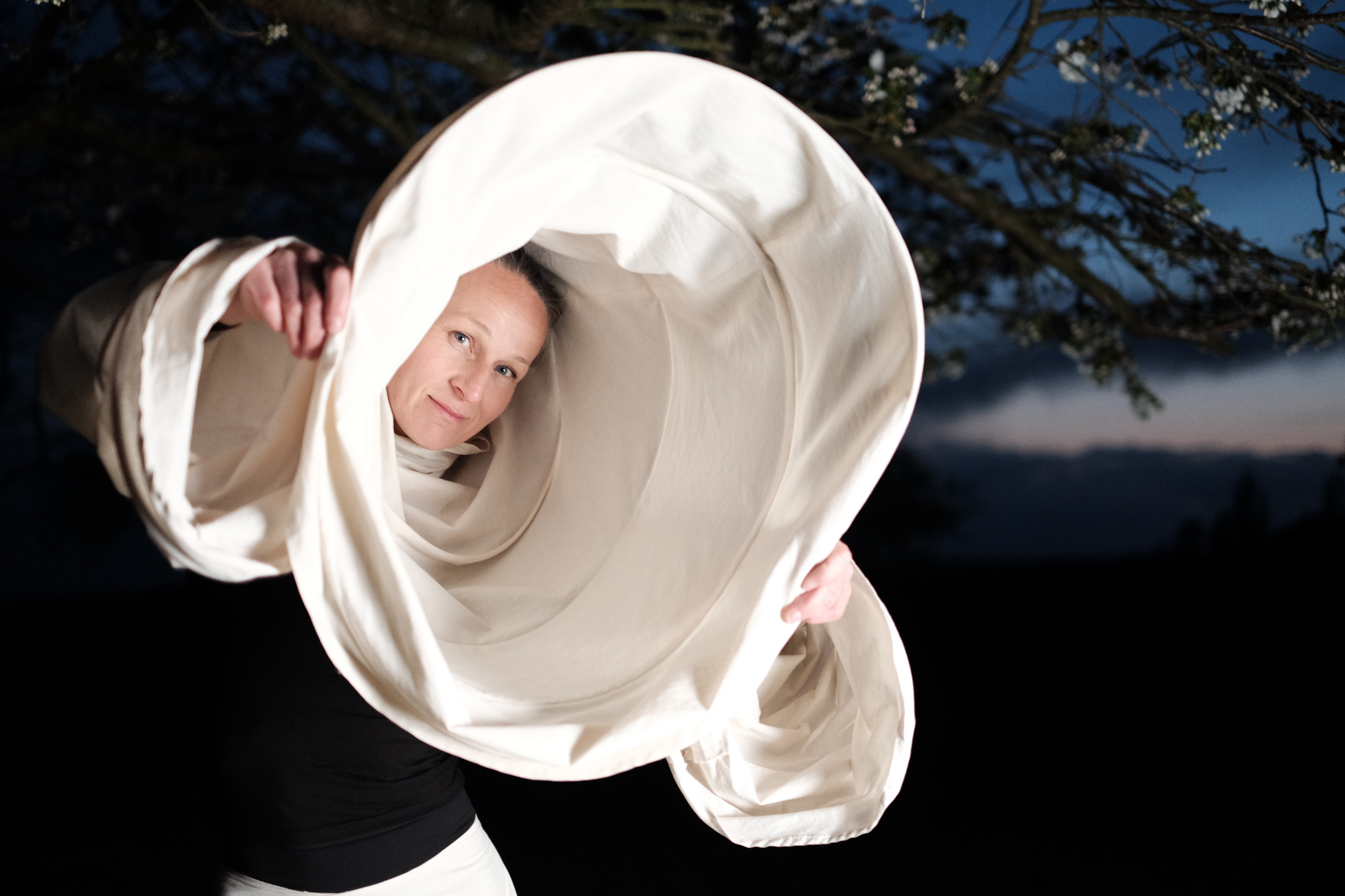 BØRNELØRDAG - Alice i Eventyrland